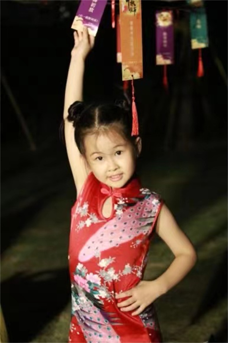 刘佳.jpg